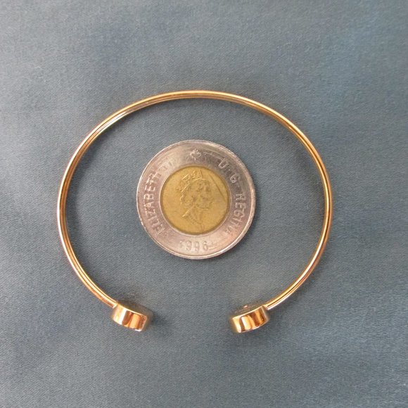 Fossil Clear Glass Yellow Acrylic Embedded Key Choker PLUS Bonus Cuff Bangle - Picture 10 of 11